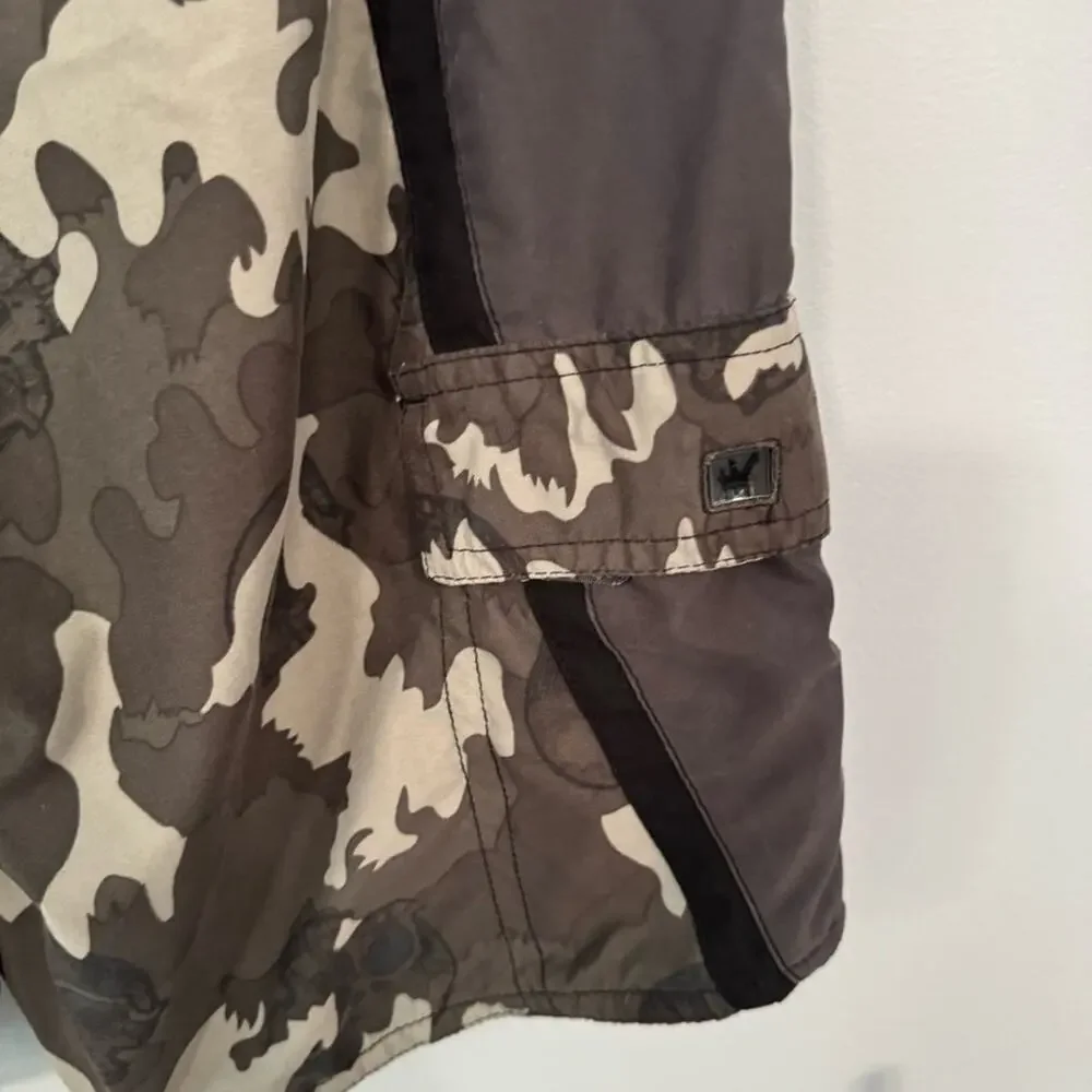 Micros Camouflage Skull Print Board Shorts Swim Trunks Men’s Size 33